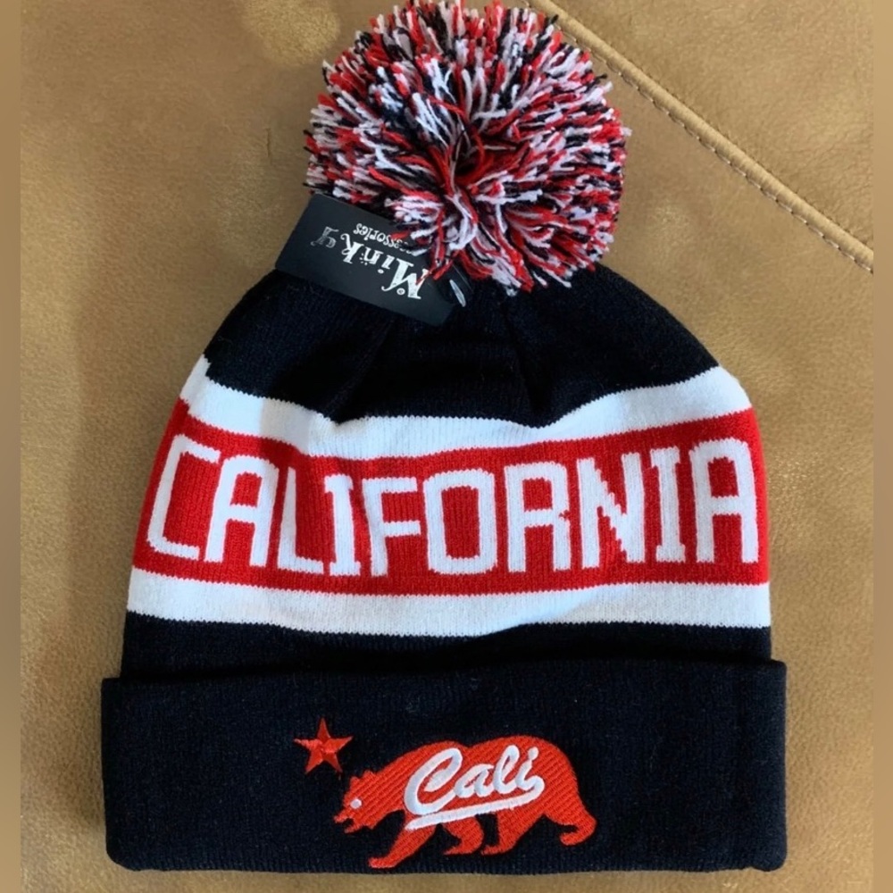 California Pom Beanie